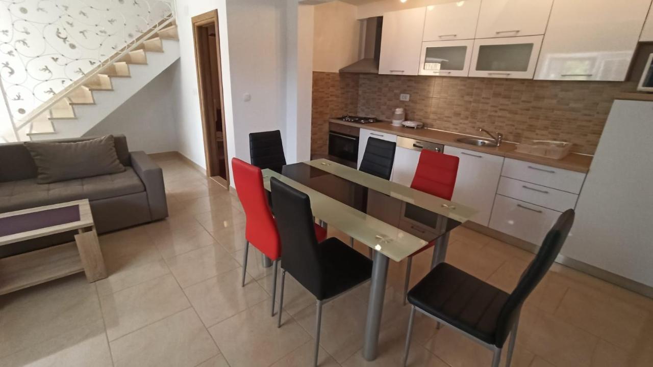 Holiday Apartments Maslina Paho Babino Polje Экстерьер фото