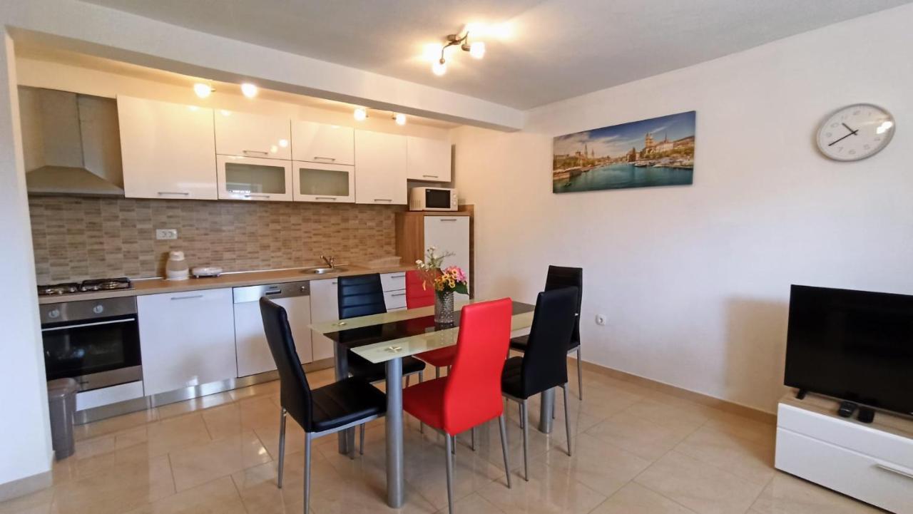 Holiday Apartments Maslina Paho Babino Polje Экстерьер фото
