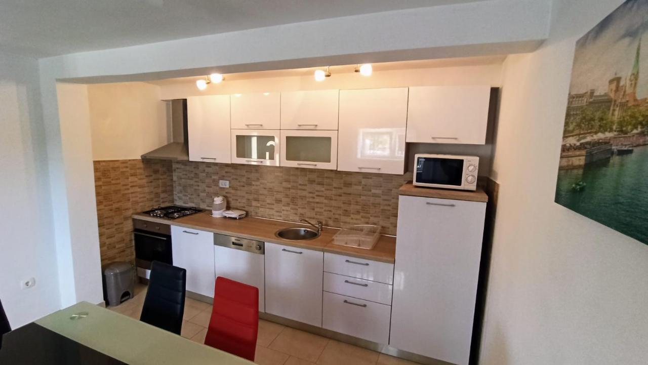 Holiday Apartments Maslina Paho Babino Polje Экстерьер фото