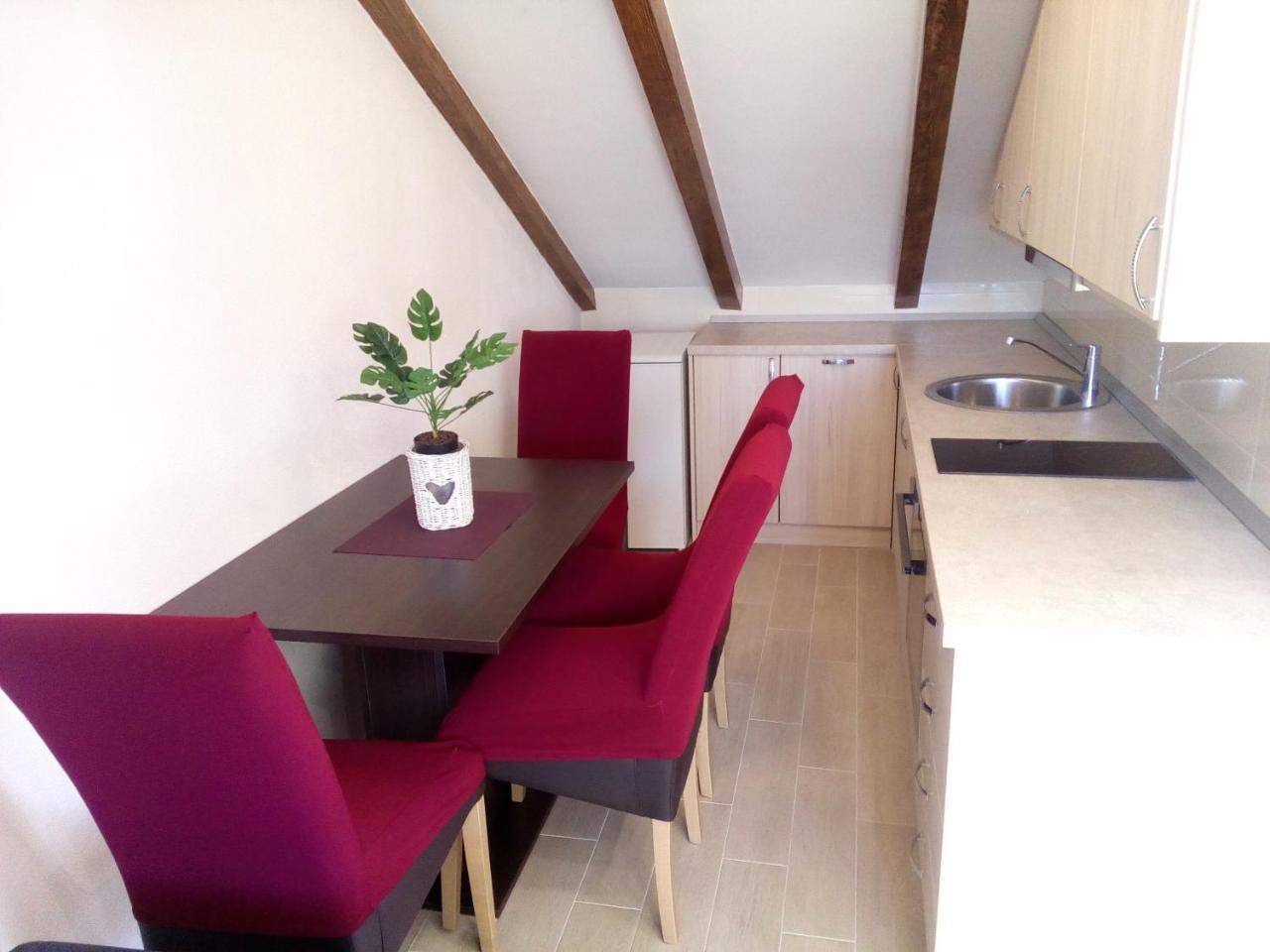 Holiday Apartments Maslina Paho Babino Polje Экстерьер фото