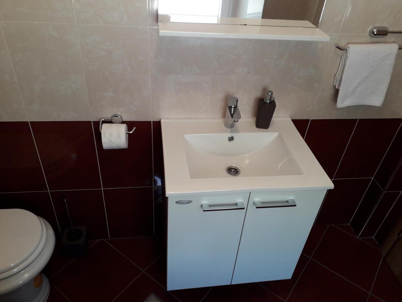 Holiday Apartments Maslina Paho Babino Polje Экстерьер фото