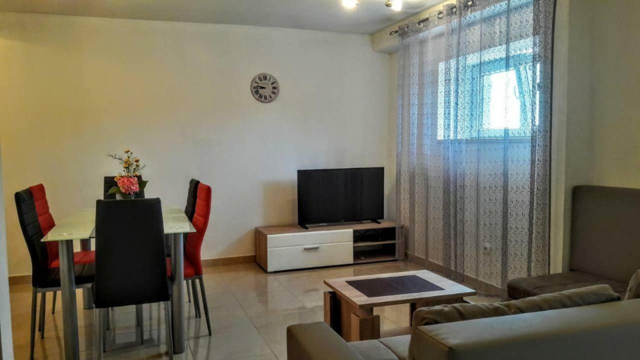 Holiday Apartments Maslina Paho Babino Polje Экстерьер фото